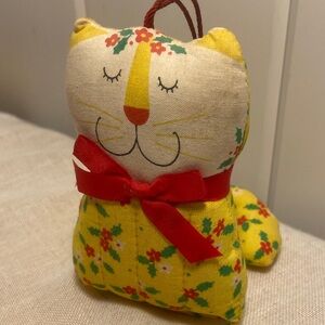Vintage 1981 Hallmark Calico Kitty Cat cloth Christmas ornament Holly boho plush